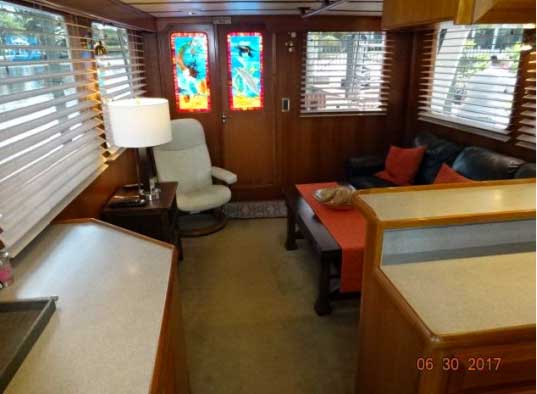 53 DeFever Trawler for Sale Salon